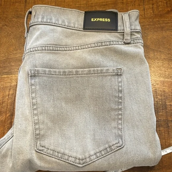 Skinny Mid Rise - Picture 6 of 7